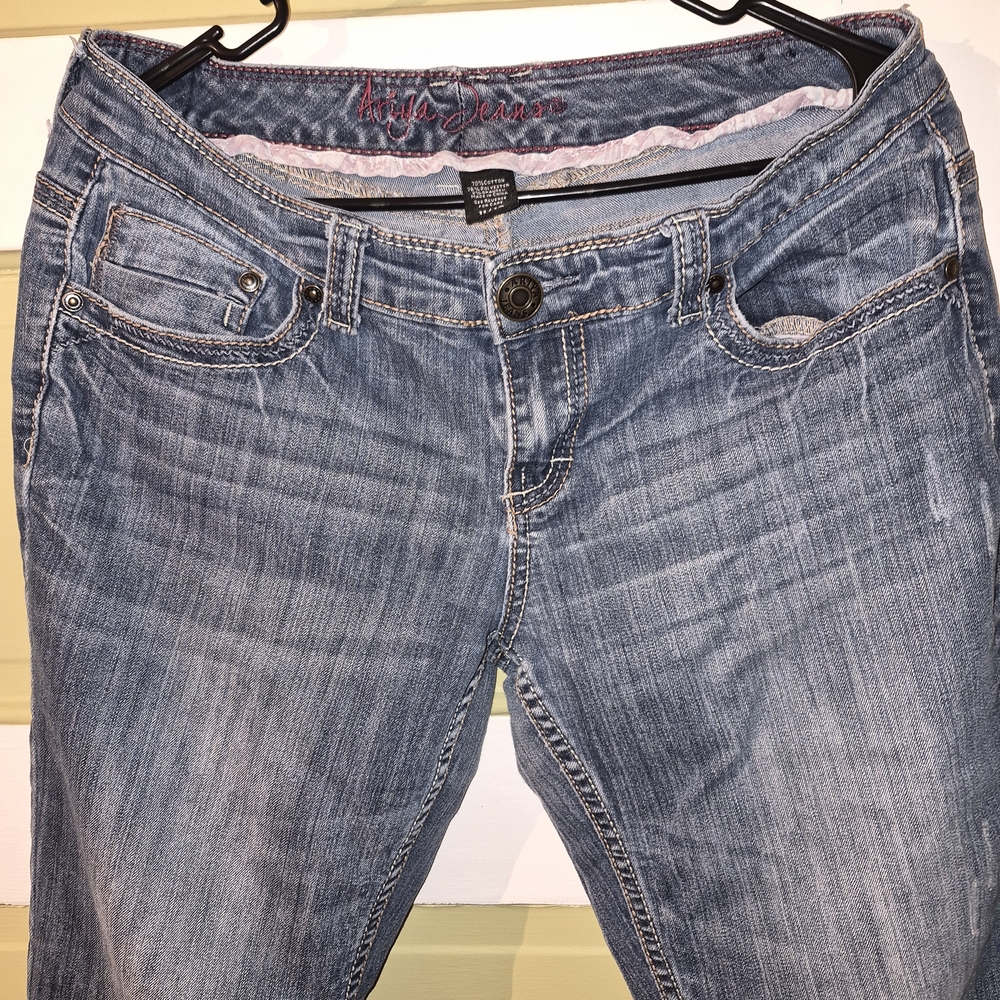 Vintage Y2k Low Rise Jeans Light Wash Embroidered Pockets